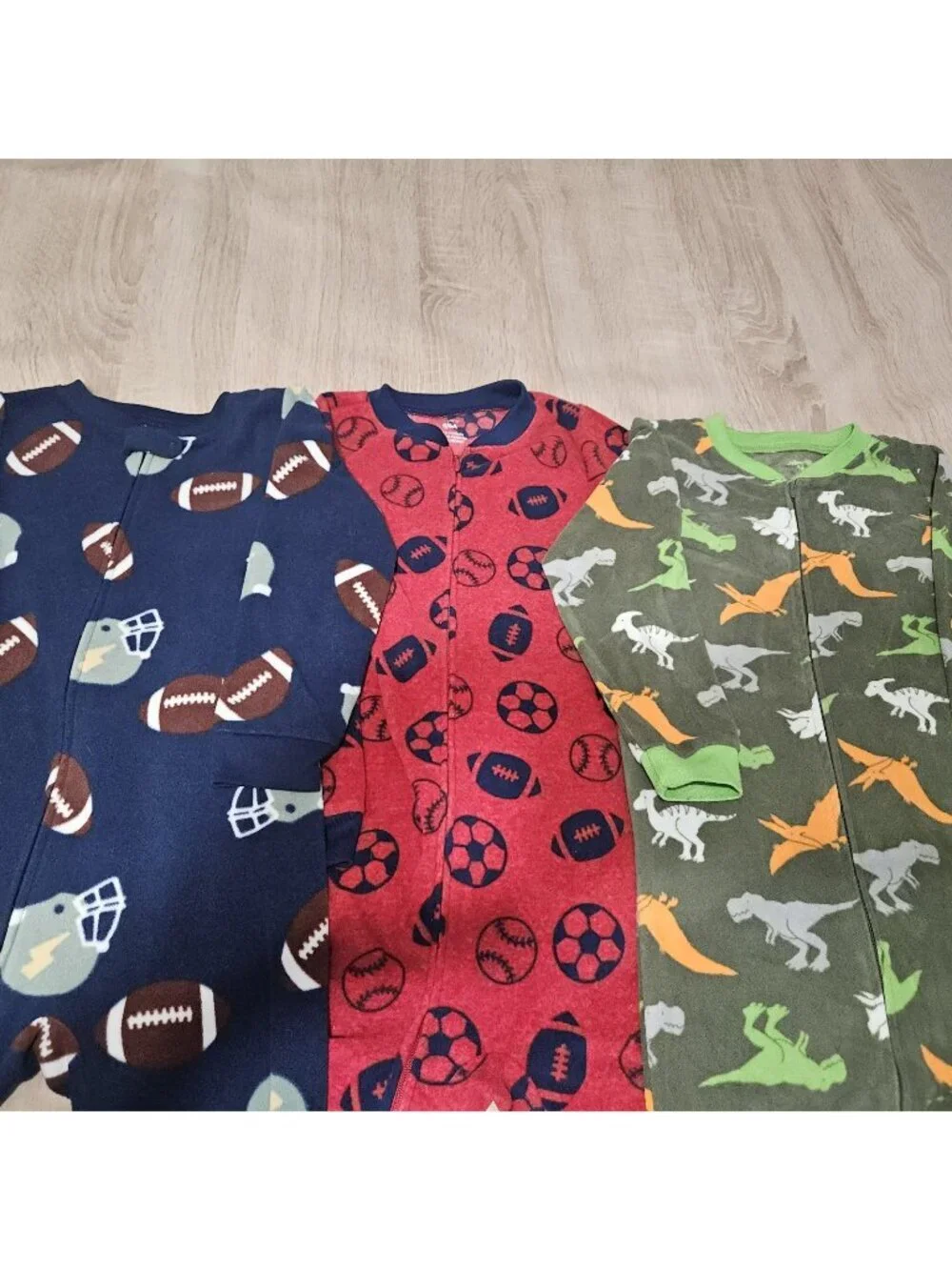 Boys Size 5 / 6 Pjs Pajamas Fleece Footed Carters Sports Dinosaurs